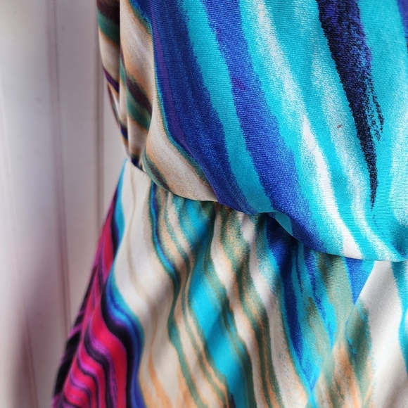 Alloy Apparel Maxi Long Dress Red Blue Sleeveless Geometric Stretch Strap Sz M - Picture 4 of 13